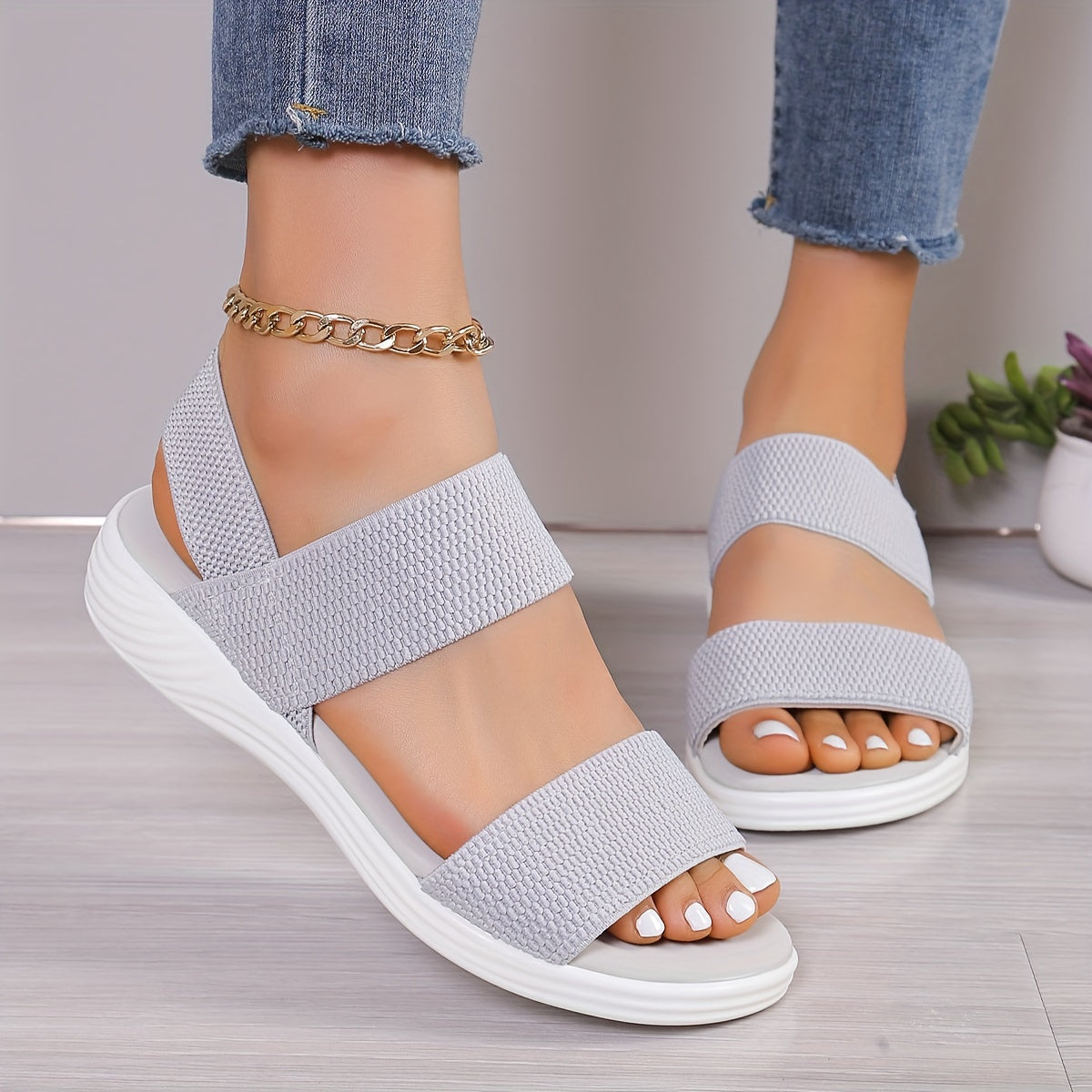 Emila - Lightweight Sandals