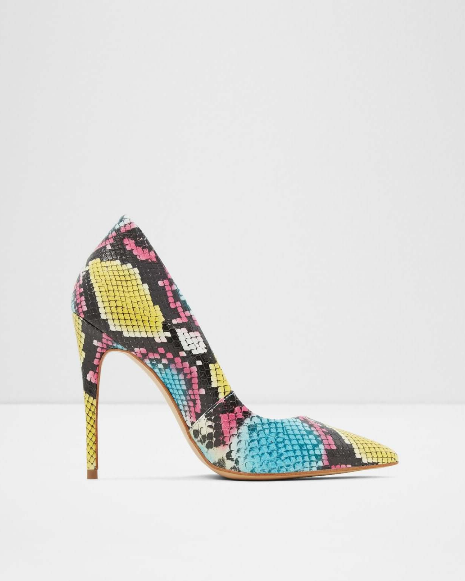 Bianka Snake Print Pumps In Multicolor