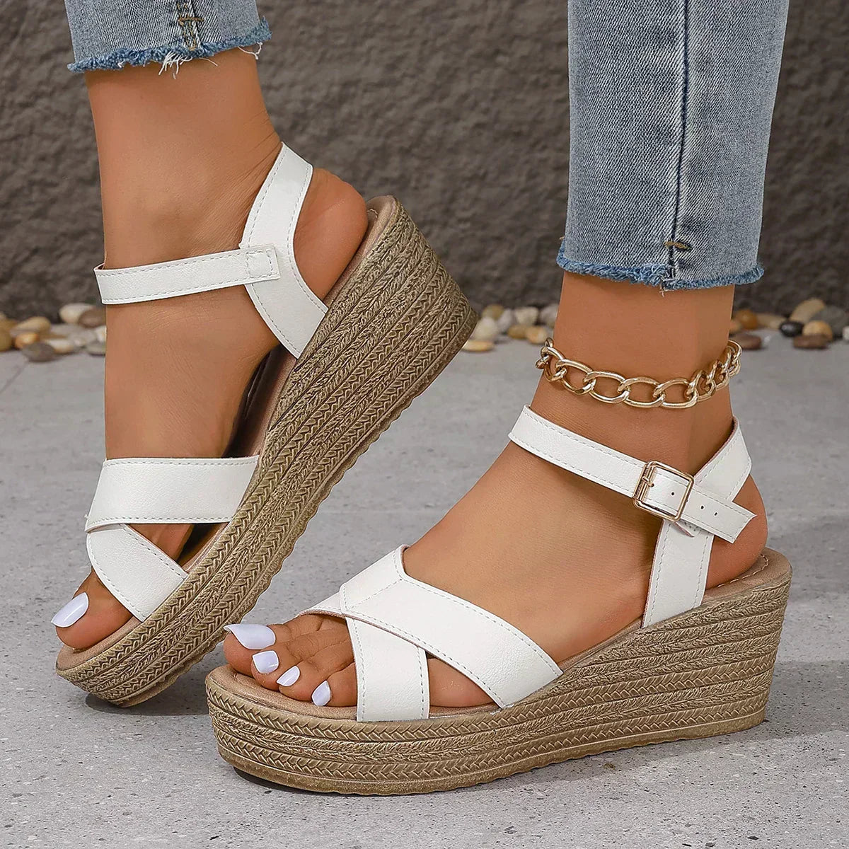 Daphnie - Wedge Sandals