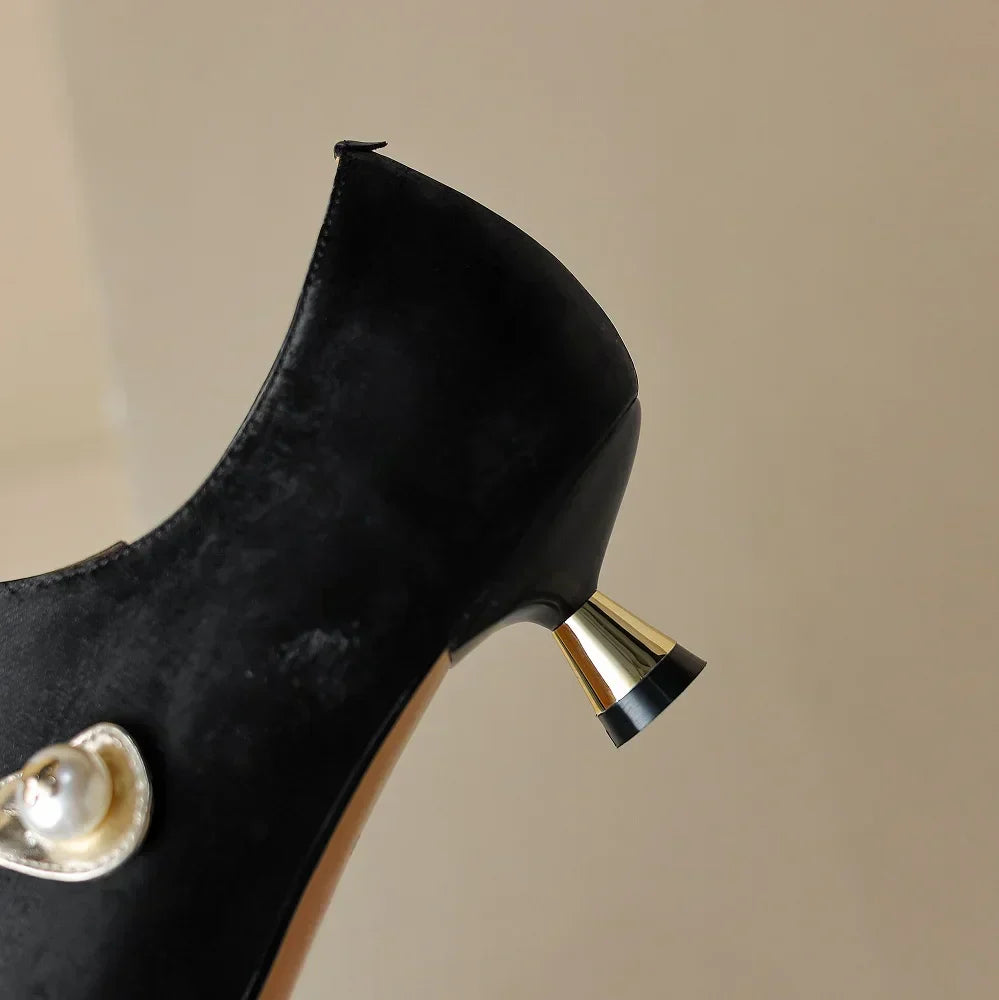 Ellen Solstice Mid-Heels