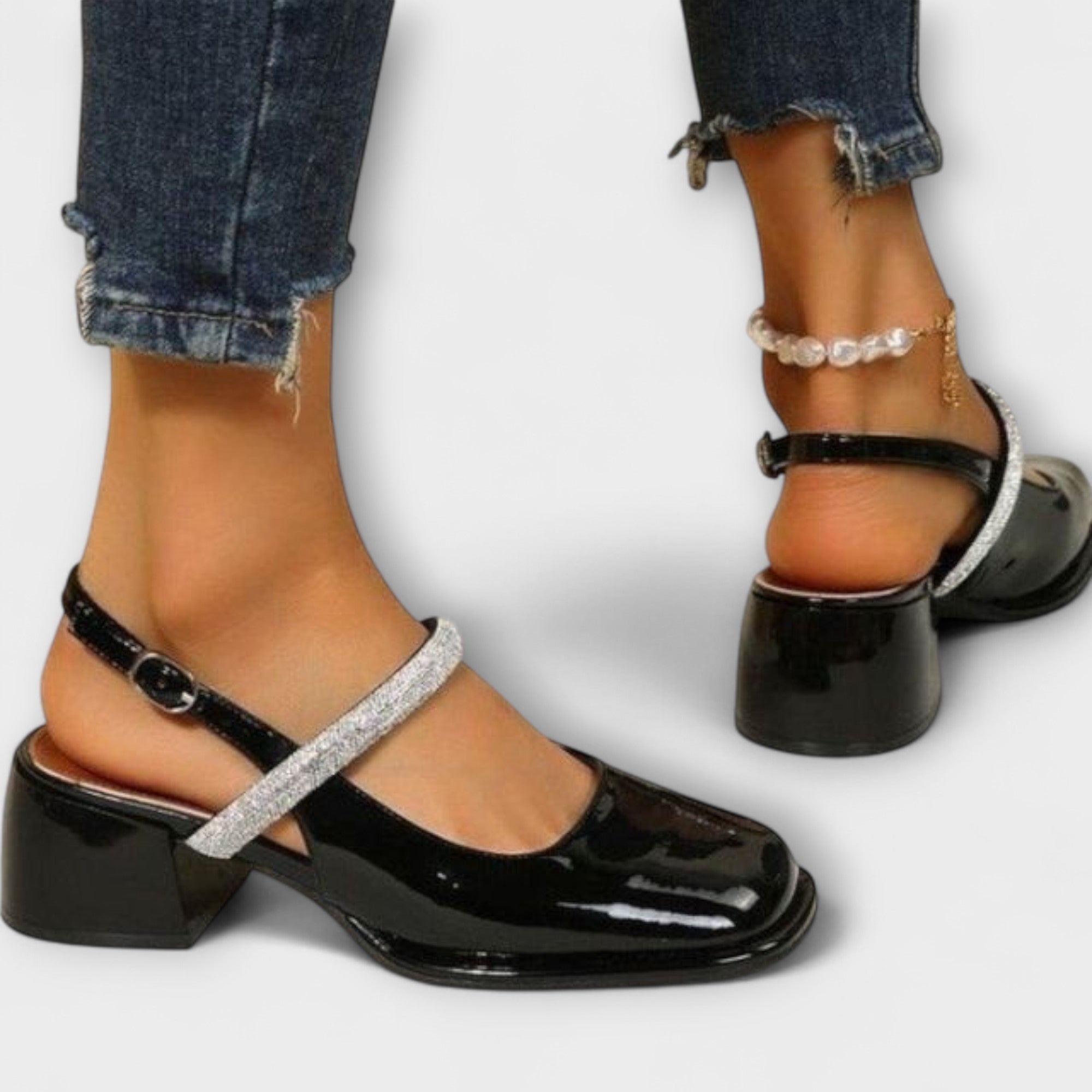 Benisse - Stylish Sandals